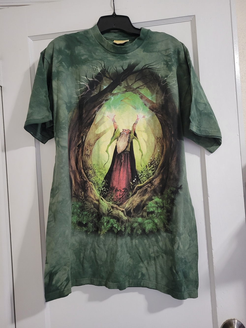 Vintage Green the mountain Tie-Dye Wizard Unisex Graphic Tee - Picture 3 of 7